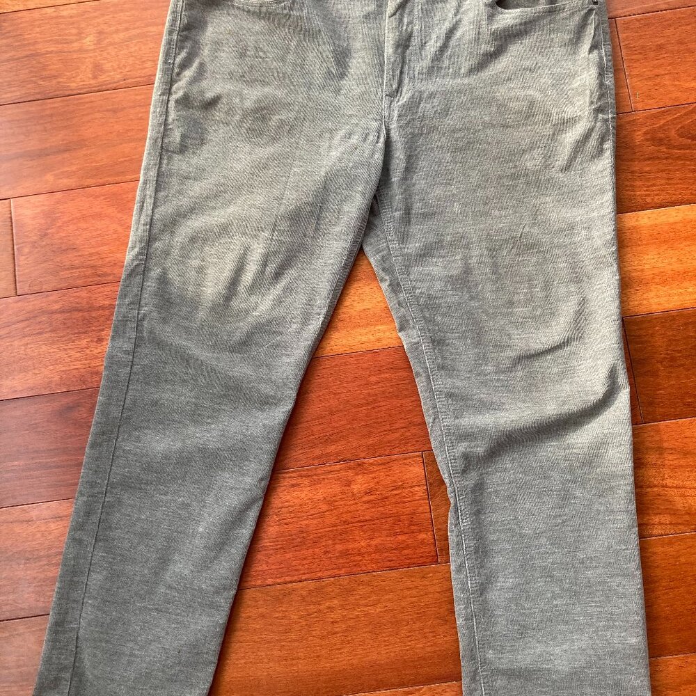 Tahari brushed stretch corduroy pants 36x30